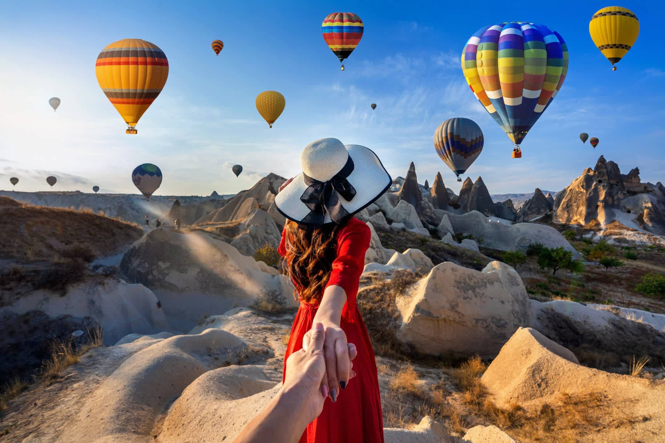İzmir Çıkışlı Kapadokya Turları: Tarihin ve Doğanın Büyüsü
